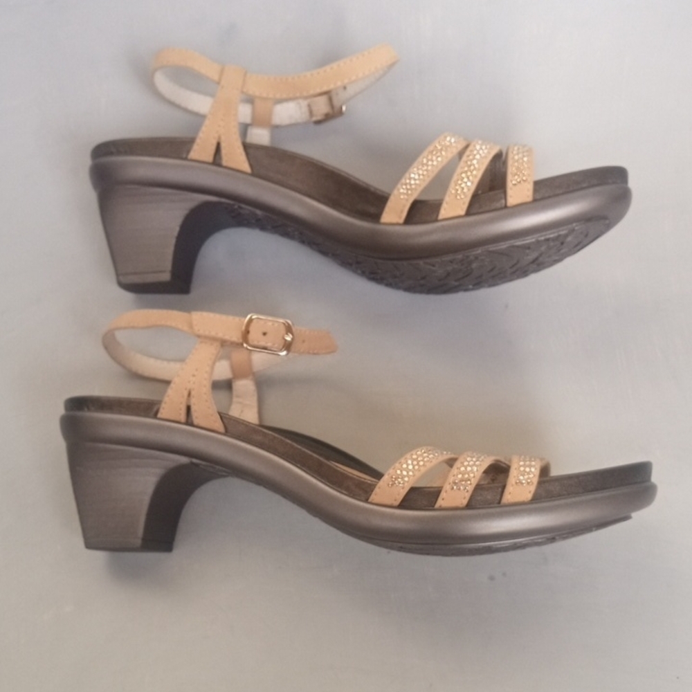 Abeo Women's Tan Strappy Rhinestone Sandals, Size 8 - Picture 6 of 11